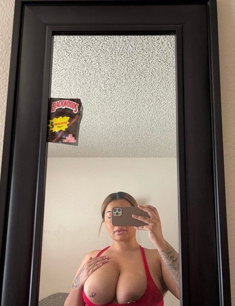 Laixxx_ star exclusive photo