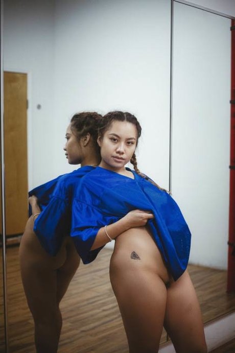 Victoria Kuang_ sex pornstar images