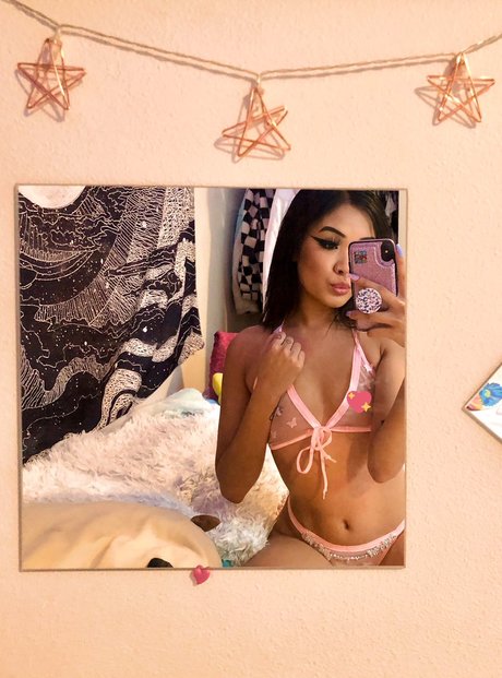 Bubblesbih model hd image