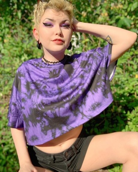 Ryden Armani_ pornographic star images