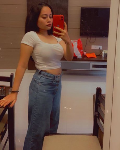 Estcy erotic pornstar gallery