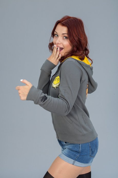 Irena Meier naked star photos