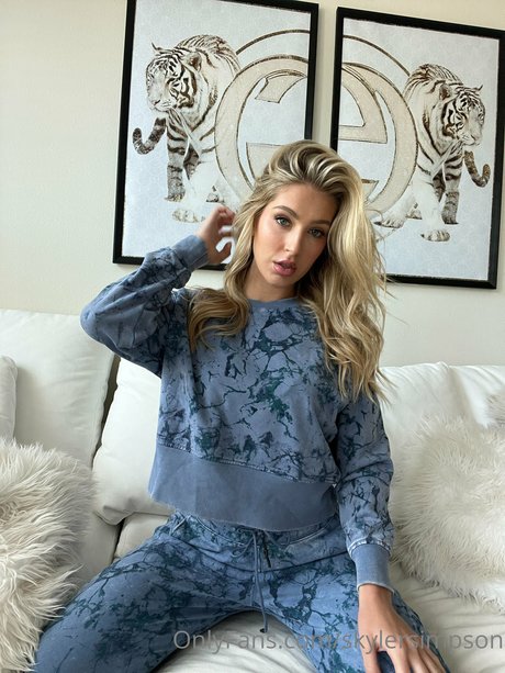 Skyler Simpson pornographic star gallery