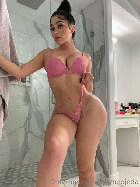 Jailyne Ojeda hot star pics