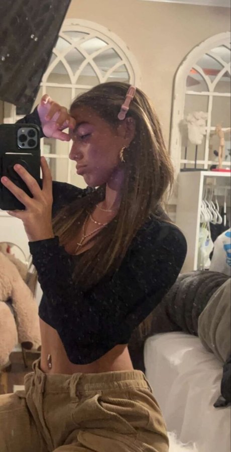 cute ass onlyfans naked picture