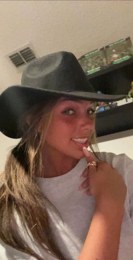 Jordan Beckham model perfect gallery