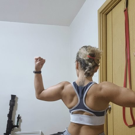 Nyaaati free model images