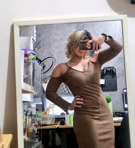 Nyaaati nice model img