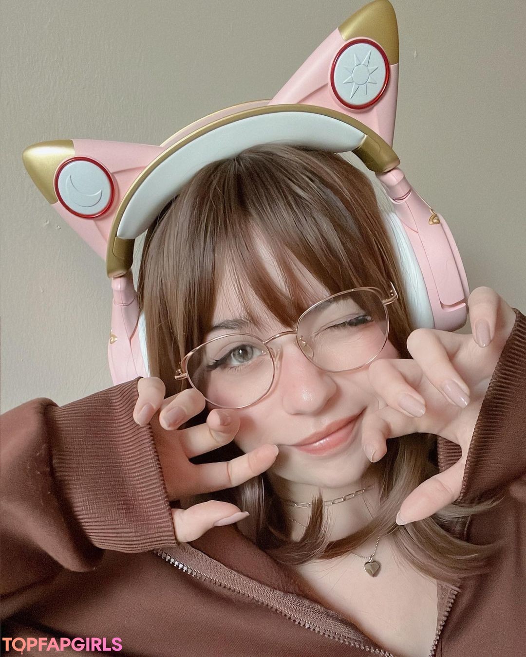 mother daughter onlyfans nude img