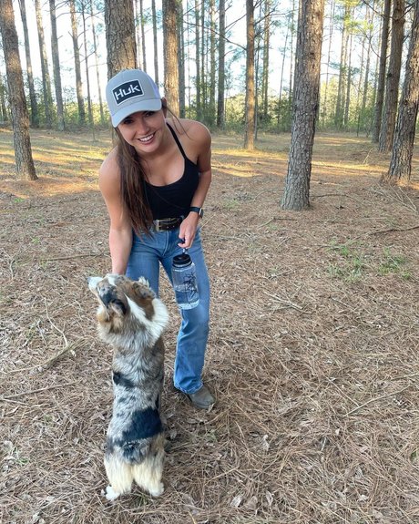 Hannah Barron hot model gallery