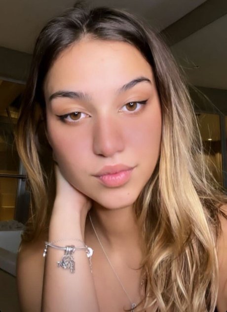 Mikaela Lafuente_ pornstar adult gallery