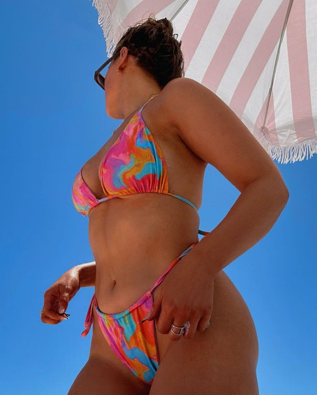 Kayla Evans model best pic