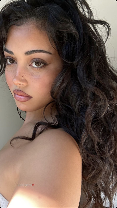 Cindy Kimberly model art pics