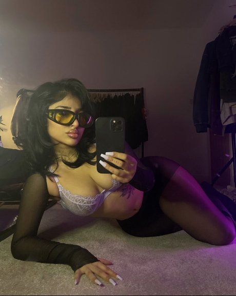 Hana Mahmood sexy pornstar archive