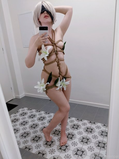 Hailly Senpai model nice pictures