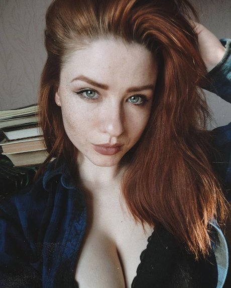 Innervus_ pornstar exclusive galleries