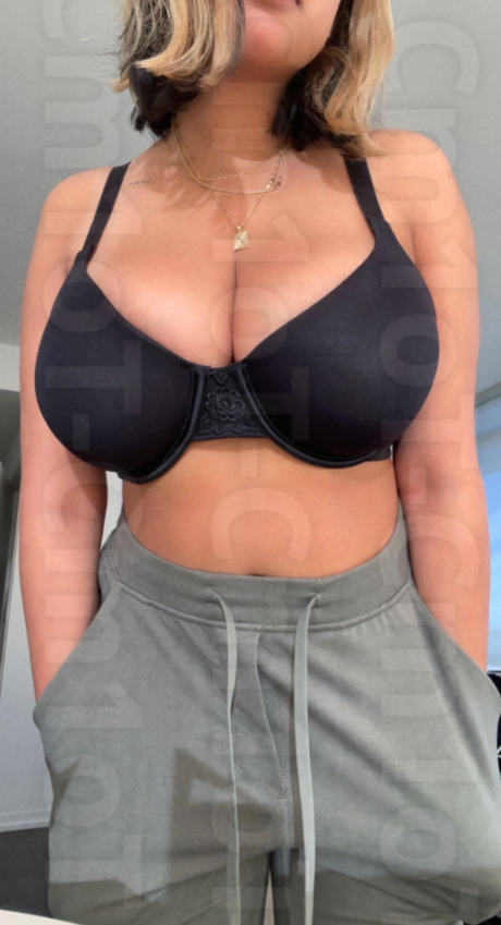 Kiran sexy model photo