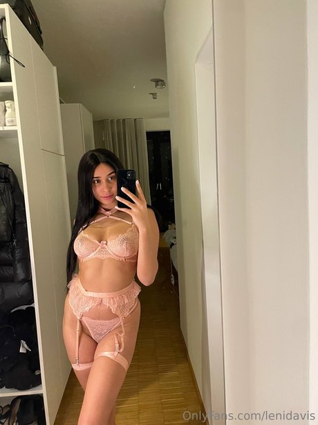 Leni Davis_ top pornstar photo