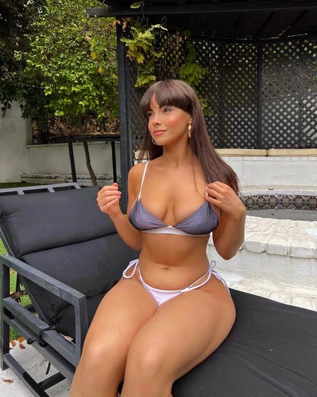 Salarrea hd actress images