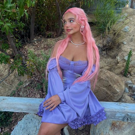 black female onlyfans free pictures