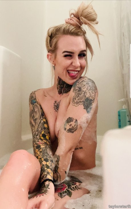 Taylor Starling_ pretty pornstar pic