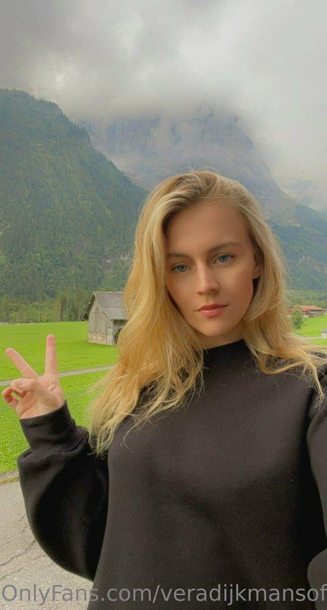 Vera Dijkmans pornstar hot img