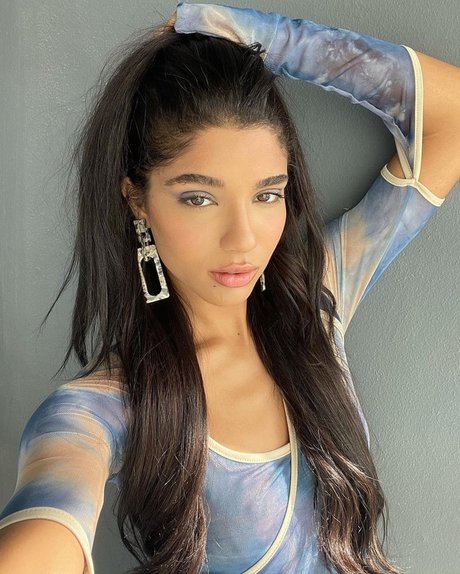 lesbian ass onlyfans porno galleries