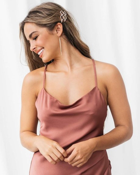 hooters onlyfans xxx archive