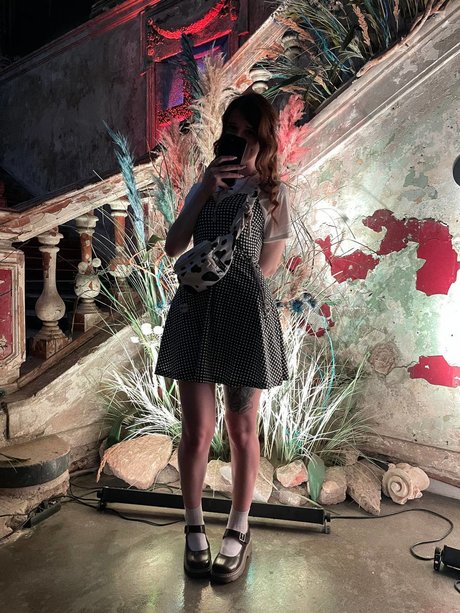 Fraulein Milk pornstar sexy archive