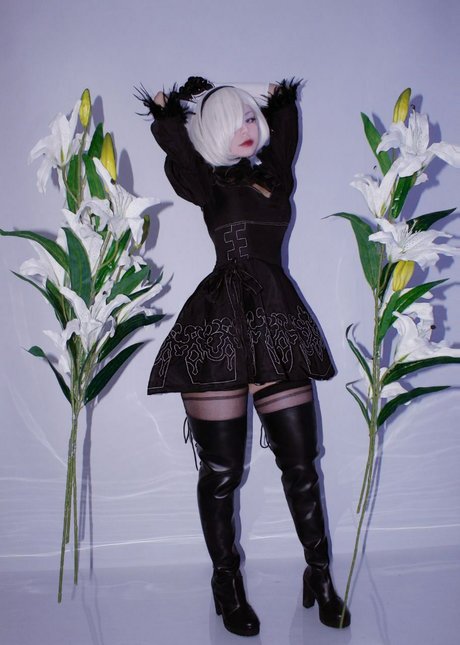 Little mewi exclusive actress photo