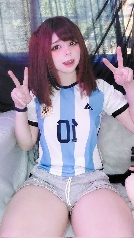 Little mewi model pics