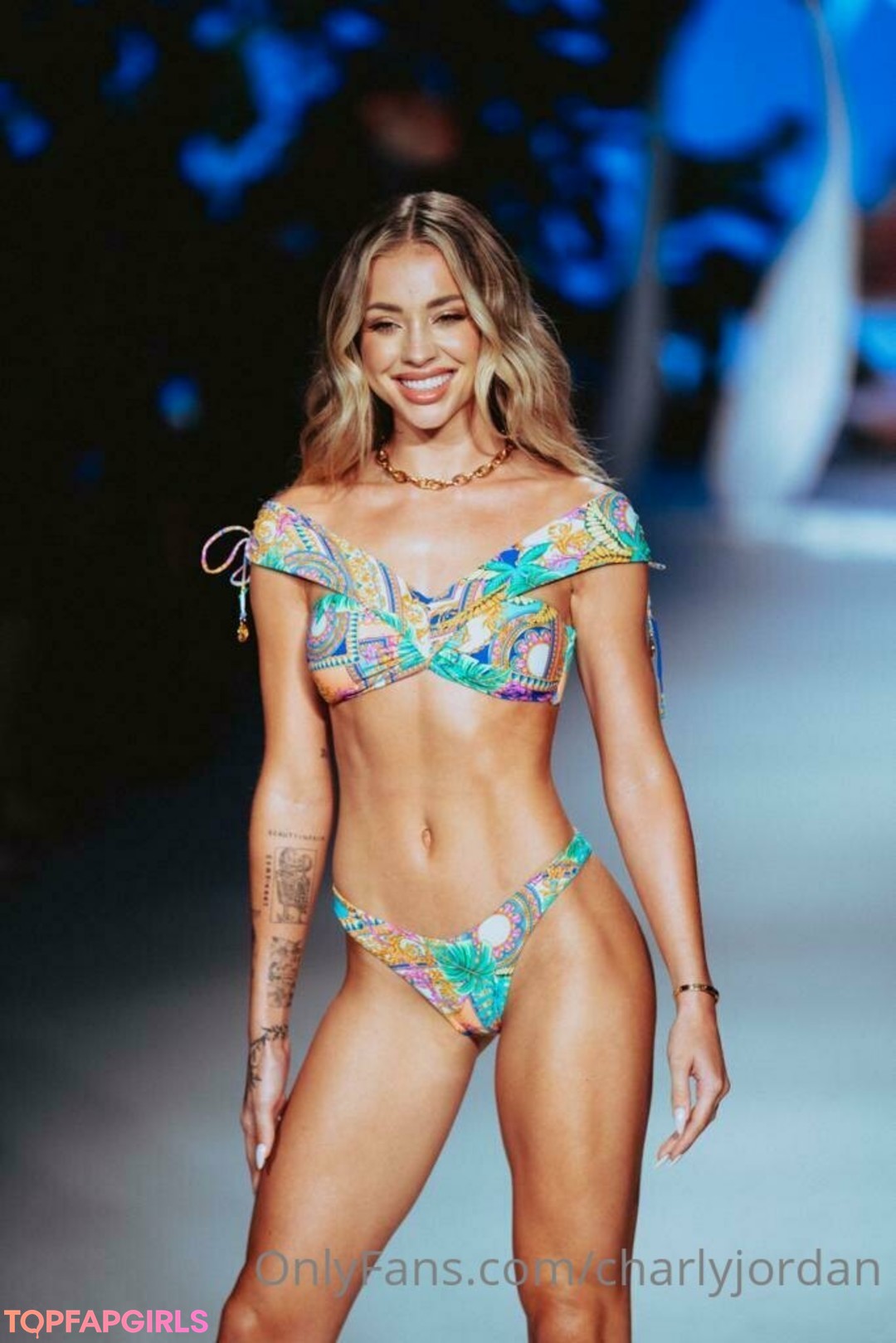 bodybuilder nude onlyfans art nude img