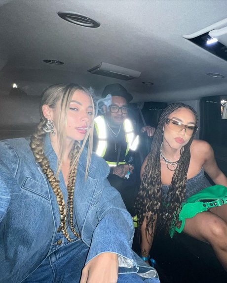 milf pantyhose onlyfans adult photo