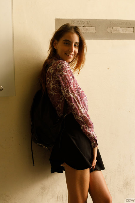 Aurora Mineo_ free model image