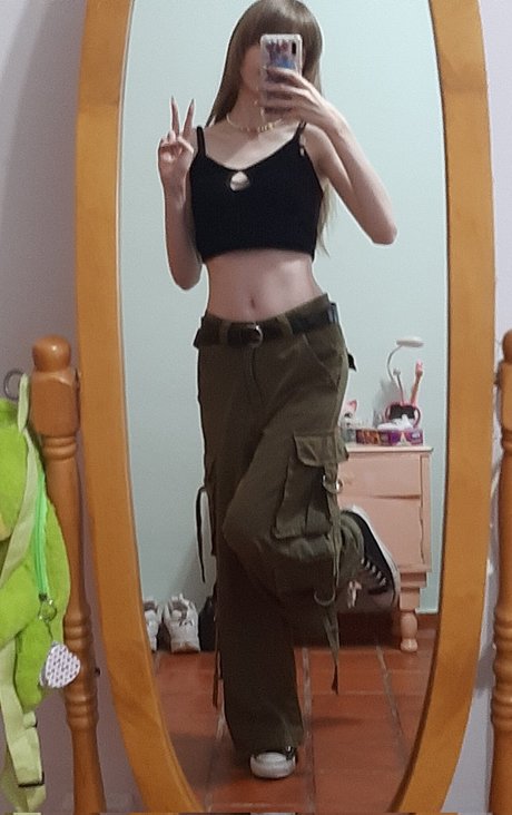 Kiki Glitter Cosplay model hd galleries