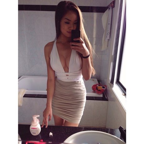 Kathryn Tan star art picture