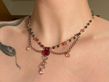 Willow Saturnine model best photos