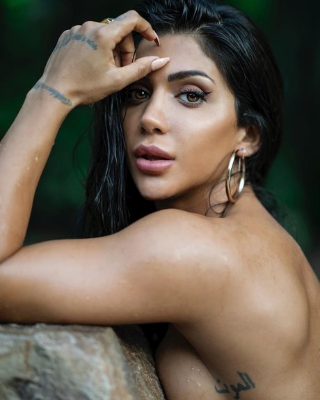 Deniz Saypinar perfect pornstar photo