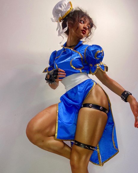 Ladokei Crystal erotic pornstar gallery