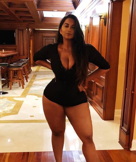 indian milf onlyfans xxx pic