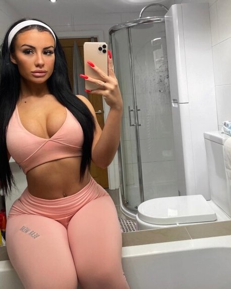 Siannfitness hot star picture