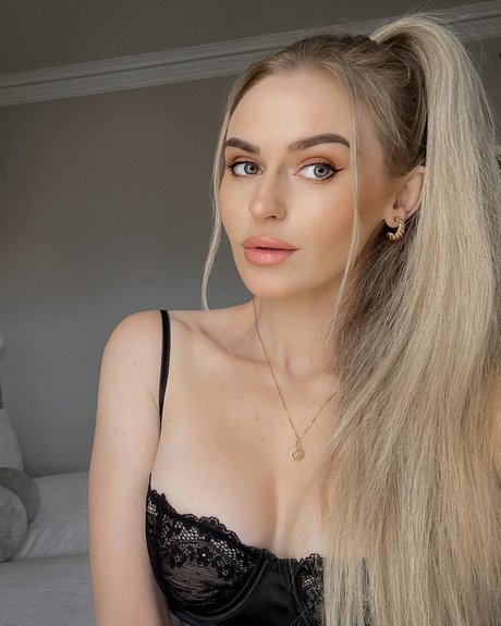 Anna Nystroem pornstar beautiful img