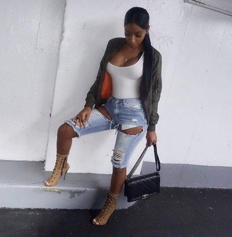 Ashley Burgos adult actress img