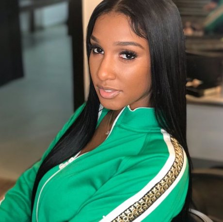 Ashley Burgos model nude pics