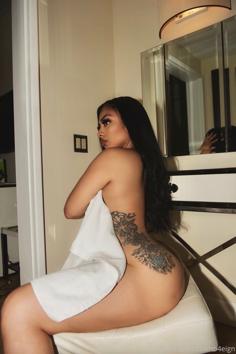 No4eign top star pics