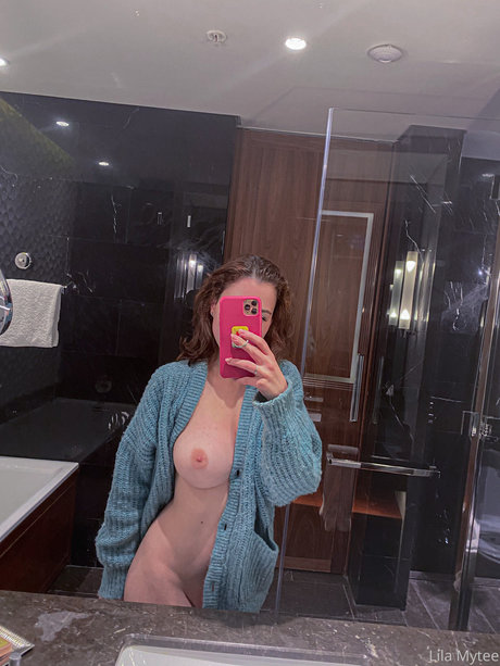 asian feet onlyfans hot photos