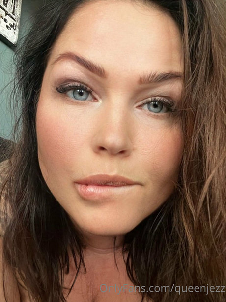 tattooed shemale onlyfans porn pics