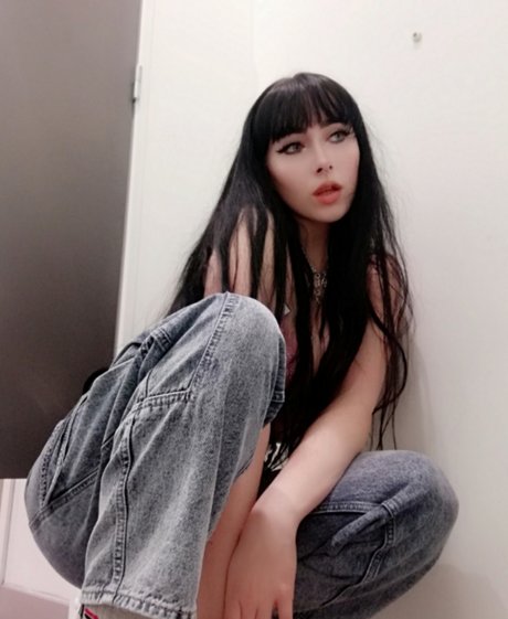 angelvamp nice model img