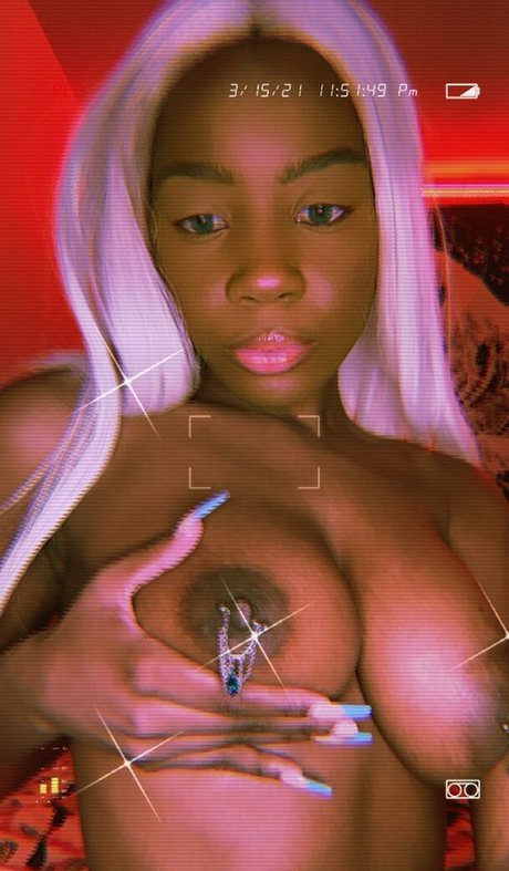 NaturalKai nudes star images