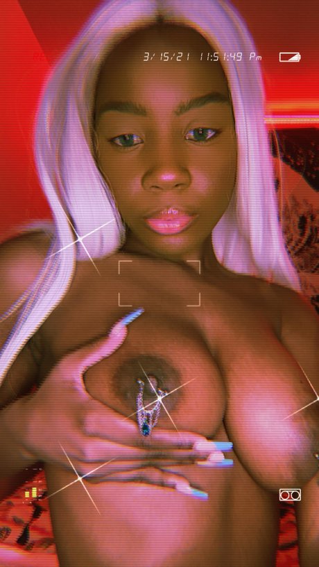 NaturalKai pornstar exclusive images